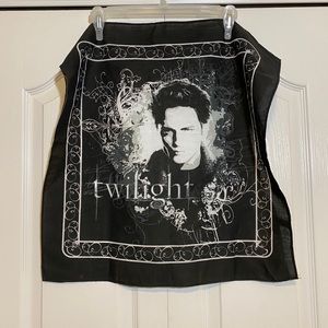 🍎New Hot Topic Edward Bandana